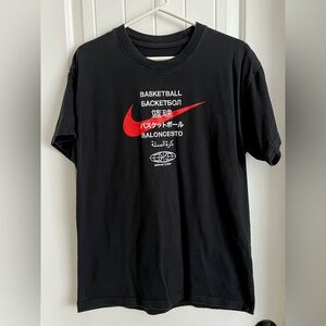 Nike Men’s Basketball Logo Tshirt Size Small